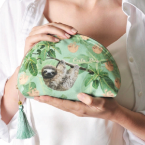 COSMETIC POUCH